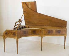 Fortepiano after Walter by Cesar Guidini: click to enlarge